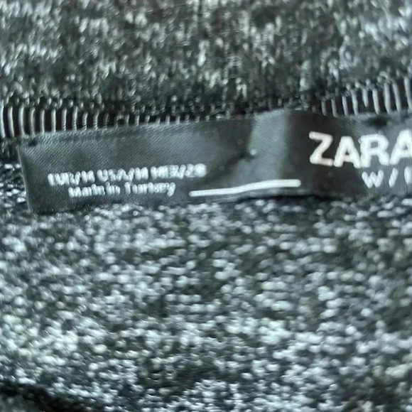 ❤️Host Pick❤️Zara Gray Pom Pom Pullover  Sweater- M- Turkey - Picture 3 of 4